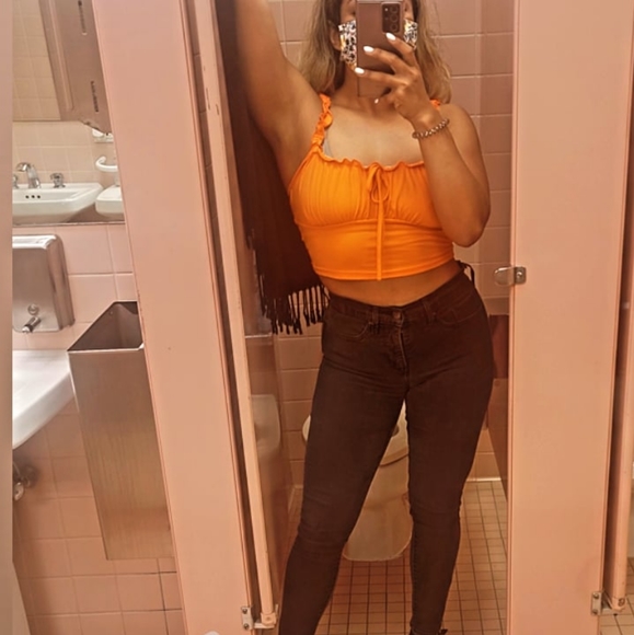 Meet your Posher, Sandra - Picture 5 of 5